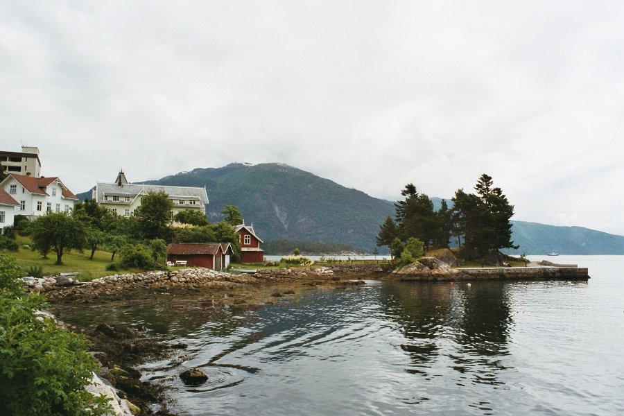 2003060524 balestrand